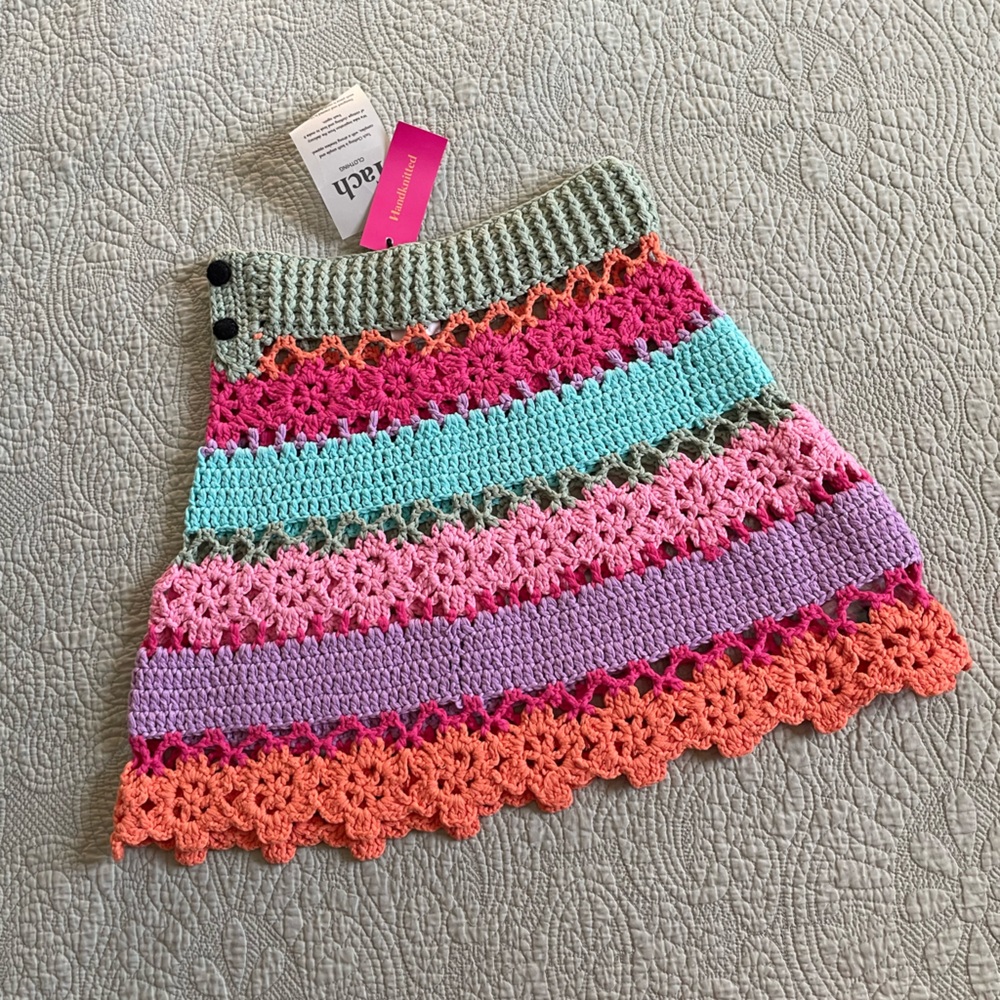 NWT TACH Yenia Skirt